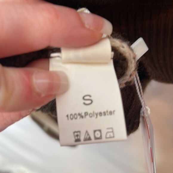 Romwe Argyle Cropped Crewneck Sweater. Size Small. - Picture 7 of 7